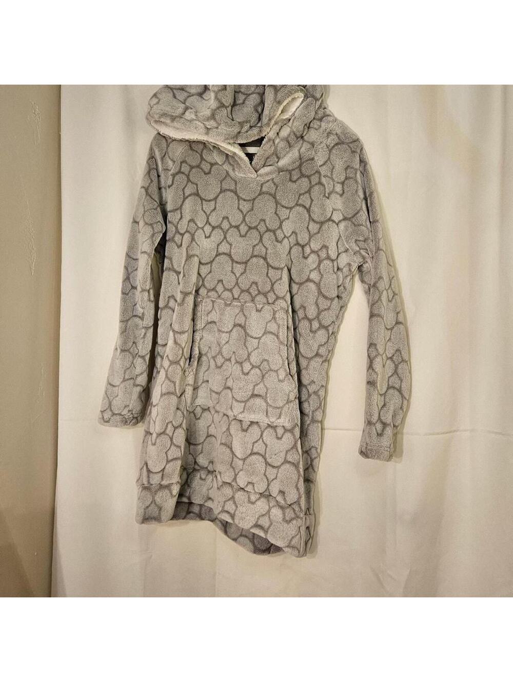 Disney Mickey Mouse Pullover Robe size small